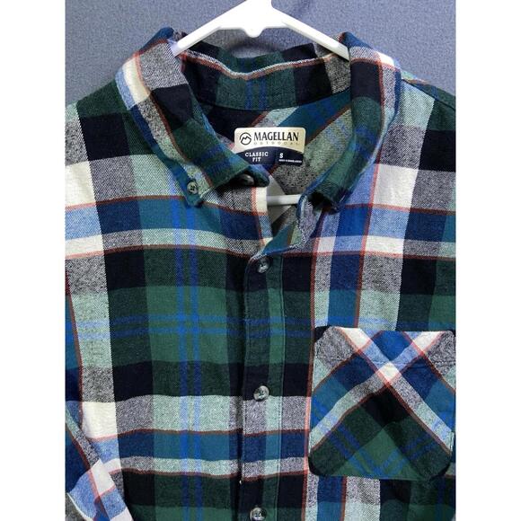 Magellan Outdoors Other - Magellan Outdoors Flannel Shirt Mens Small Blue Plaid Classic Fit Button Down